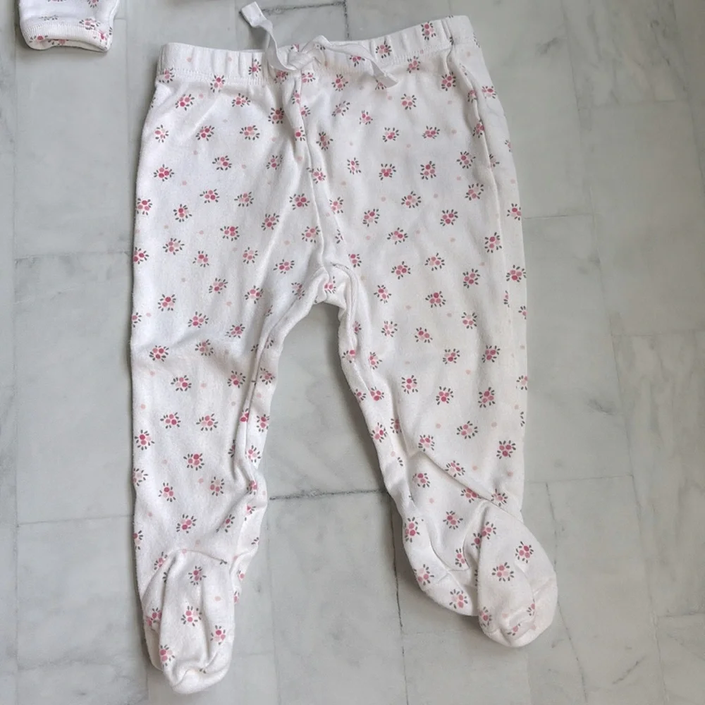 Baby Gap 2-Piece Kimono Style Floral Footed PJ Set